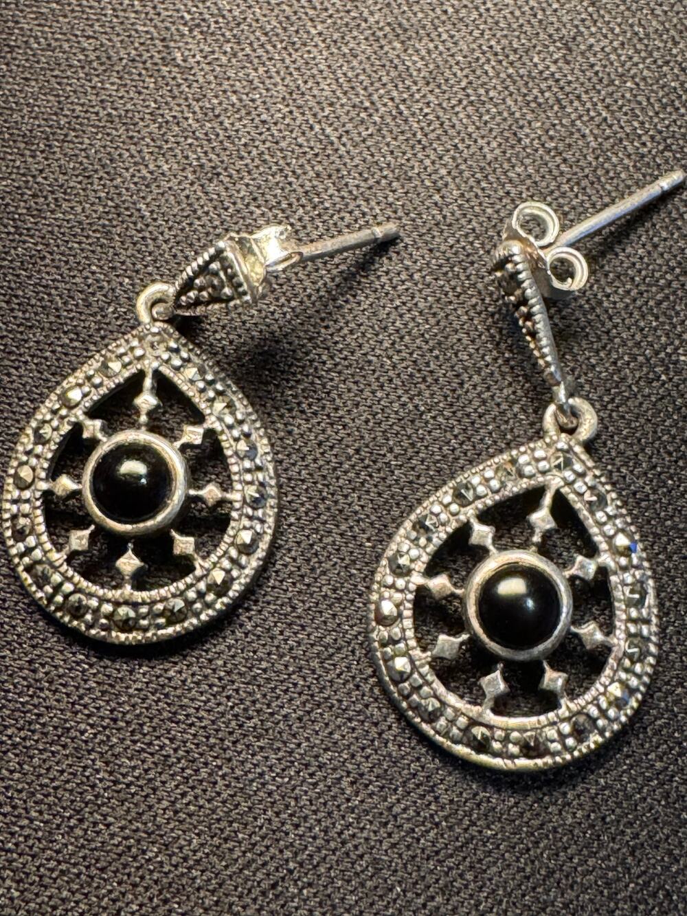 Vintage Sterling Silver Marcasite & Onyx Post Earrings